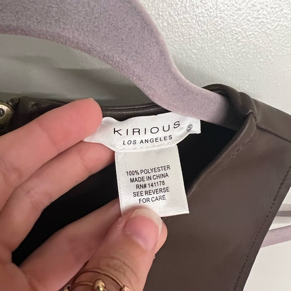 Brown faux leather crop top - Picture 2 of 3